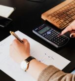 pexels-karola-g-4476375